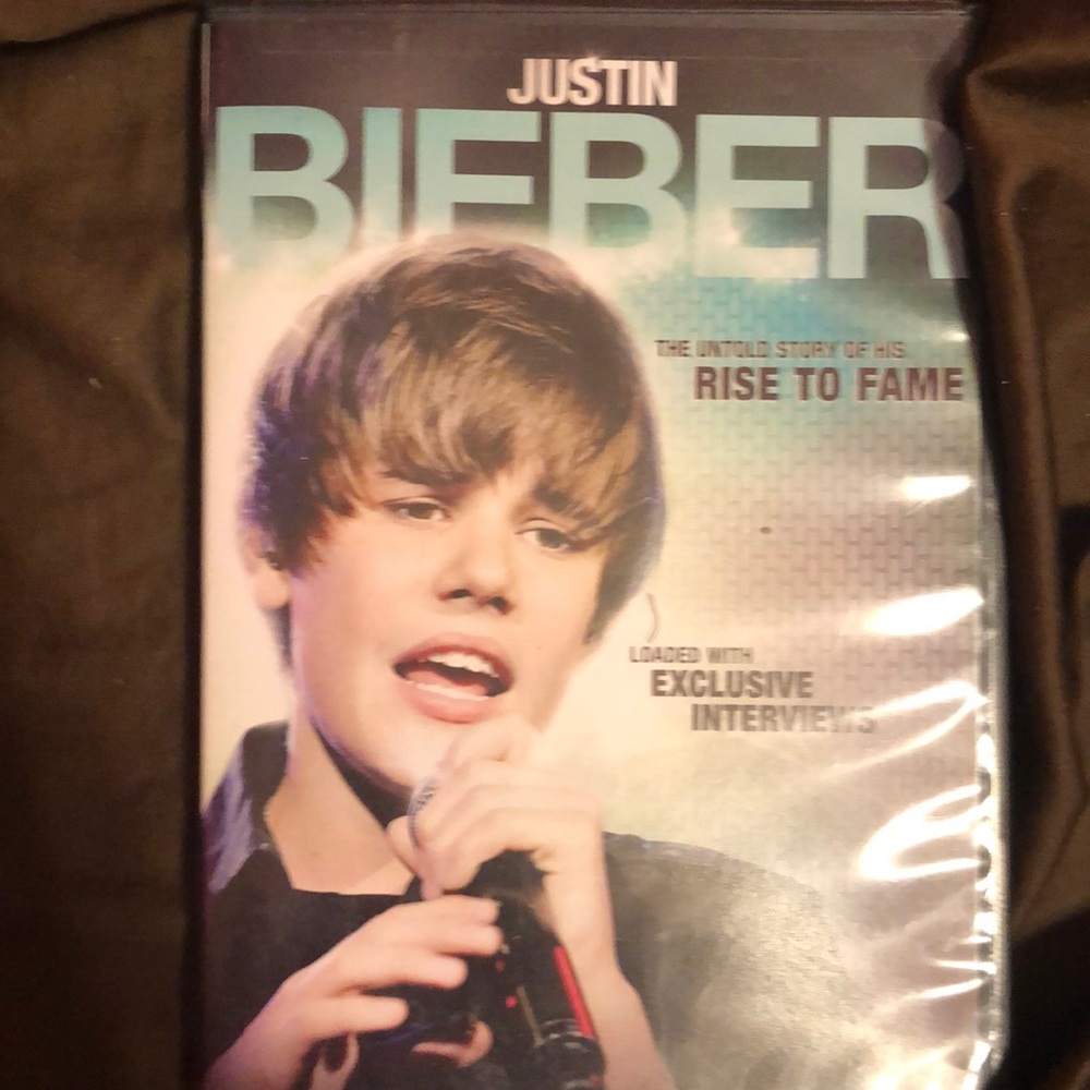 Justin Bieber Rise To Fame DVD